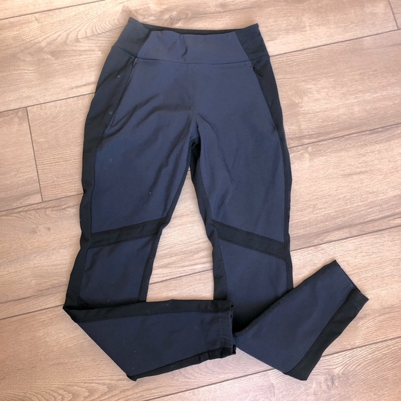 ATHLETA highline hybrid summiter tight 2 - Picture 2 of 14